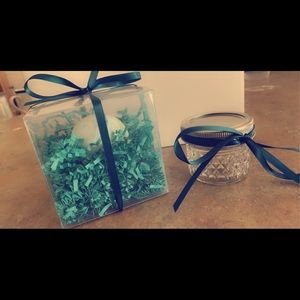 Bath bombs & sugar scrubs